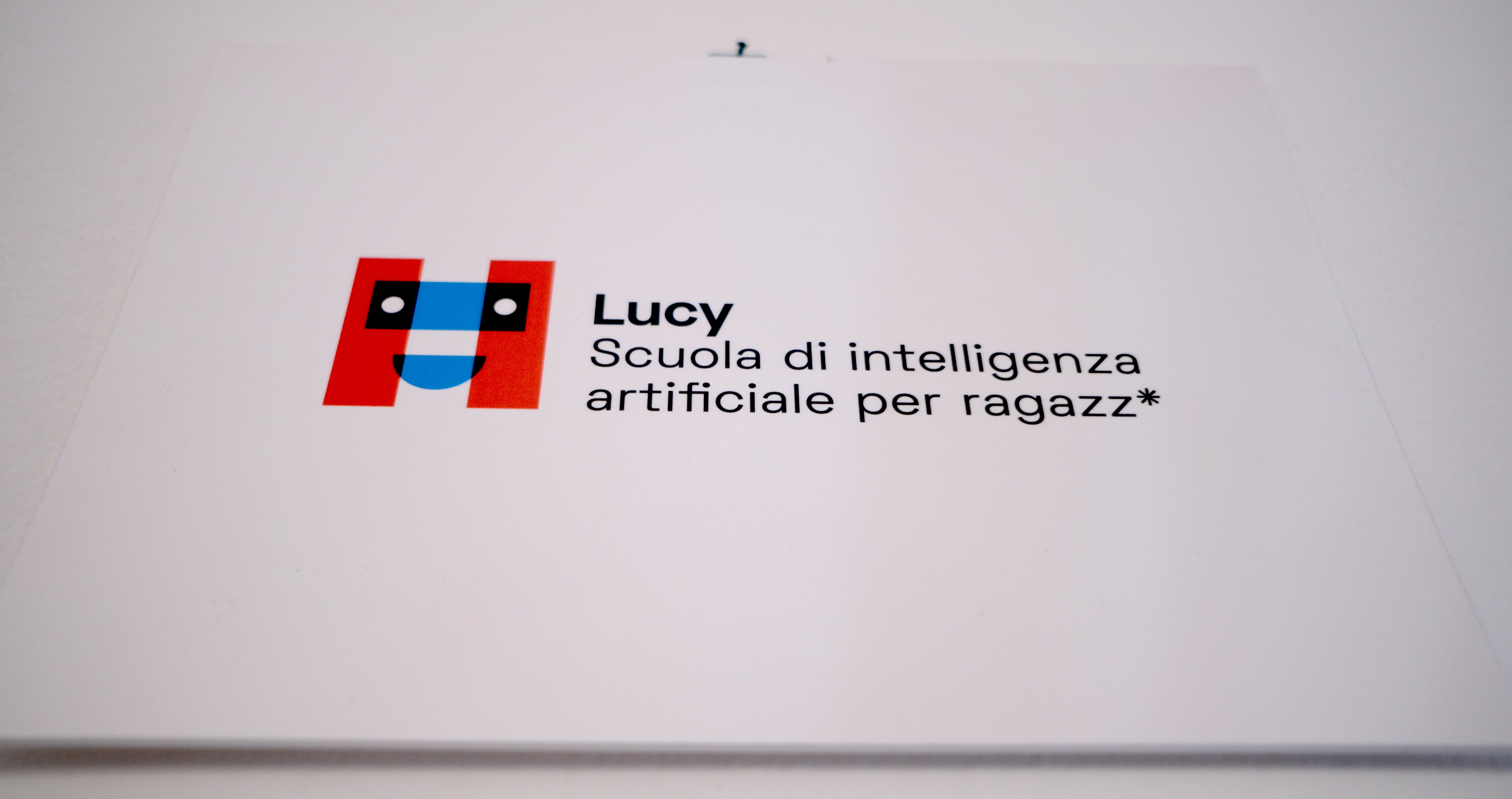 LUCY, percorso didattico di IA per la scuola media